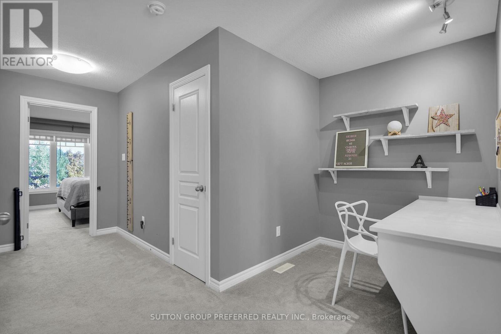 23 - 1924 Cedarhollow Boulevard, London North (North D), ON - Indoor