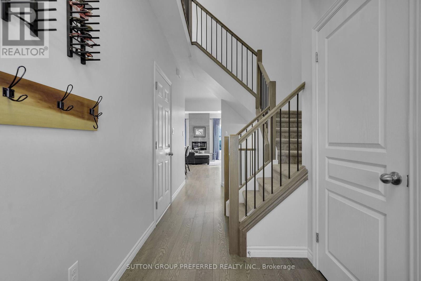 23 - 1924 Cedarhollow Boulevard, London North (North D), ON - Indoor Photo Showing Other Room
