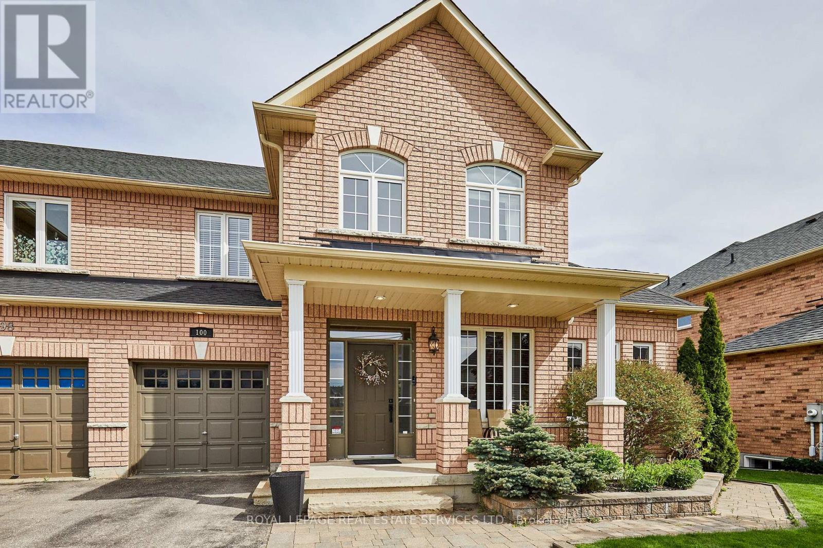 100 Walker Road W, Caledon, ON - Outdoor With Deck Patio Veranda With Facade