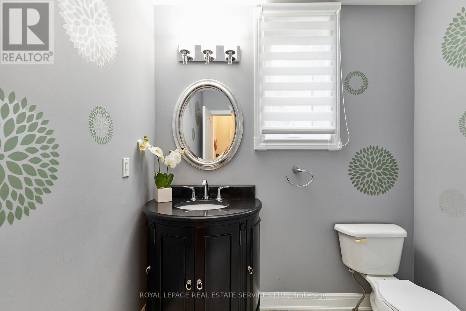 100 Walker Road W, Caledon, ON - Indoor Photo Showing Bathroom