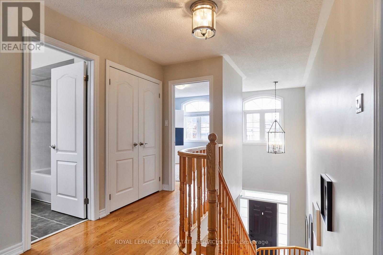 100 Walker Road W, Caledon, ON - Indoor Photo Showing Other Room