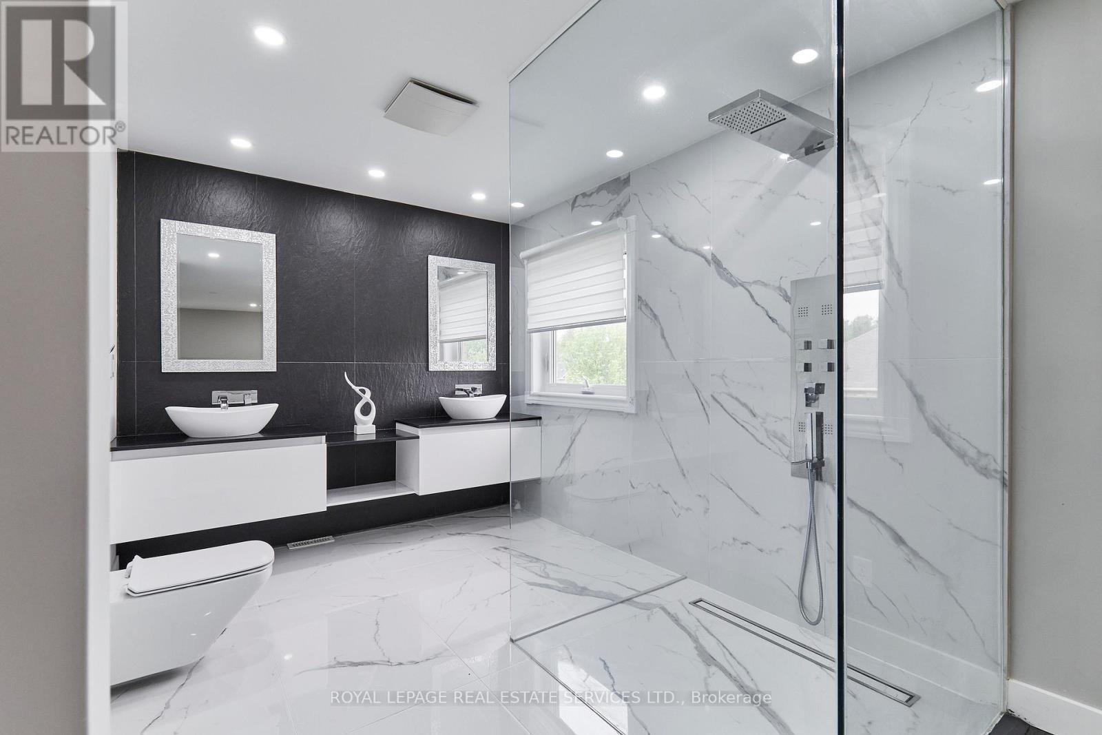 100 Walker Road W, Caledon, ON - Indoor Photo Showing Other Room
