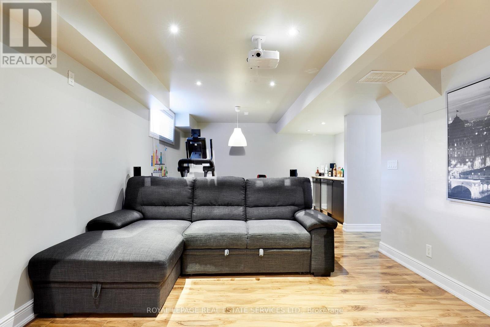 100 Walker Road W, Caledon, ON - Indoor