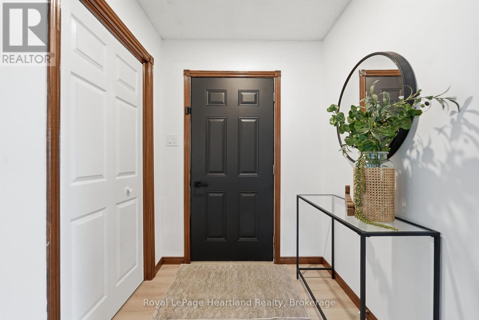6 Alexander Street, Huron East (Seaforth), ON - Indoor Photo Showing Other Room