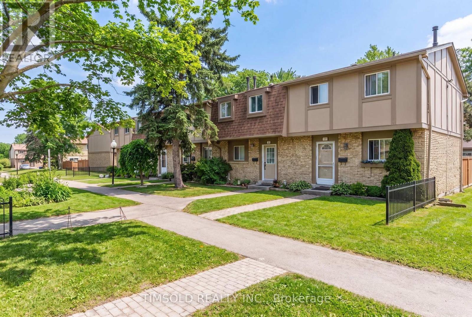 29 - 57 Hansen Road N, Brampton, ON