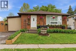 115 GORDON DRUMMOND Avenue Stoney Creek, ON L8J 1E9