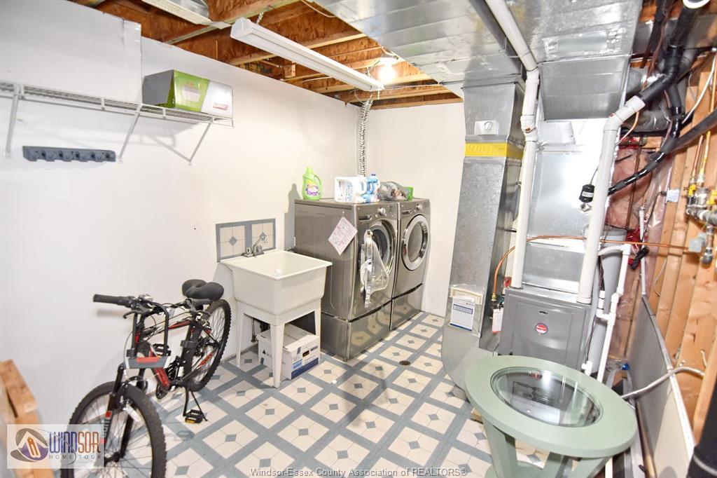 Lower Unit B-1003 Silverdale, Windsor, ON