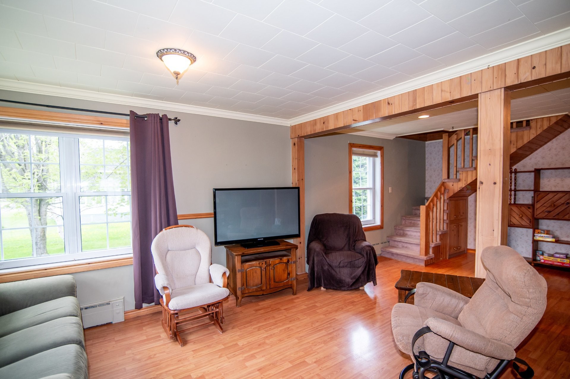 Living Room - 819 Rue Taché, Saint-Pascal, QC