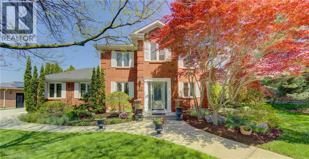 97 Manitoulin Crescent, Kitchener, ON - Outdoor