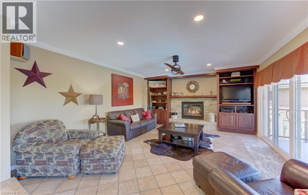 97 Manitoulin Crescent, Kitchener, ON - Indoor Photo Showing Living Room With Fireplace