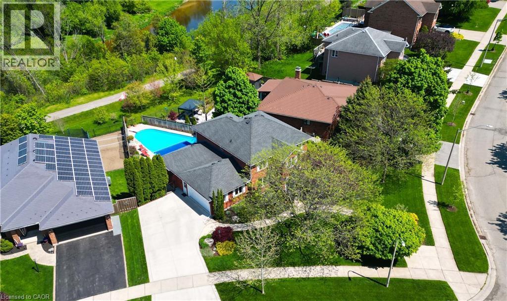 97 Manitoulin Crescent, Kitchener, ON - Outdoor With In Ground Pool