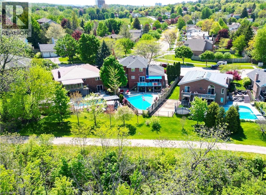 97 Manitoulin Crescent, Kitchener, ON - Outdoor With View
