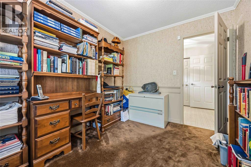 632 Esser Crescent, Sarnia, ON - Indoor