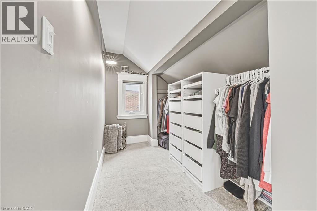 6 Nelles Boulevard, Grimsby, ON - Indoor