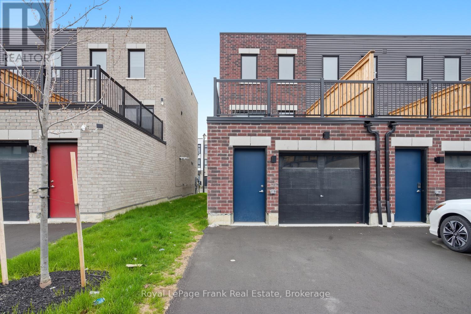 36 Bateson Street, Ajax (South West), ON - Outdoor