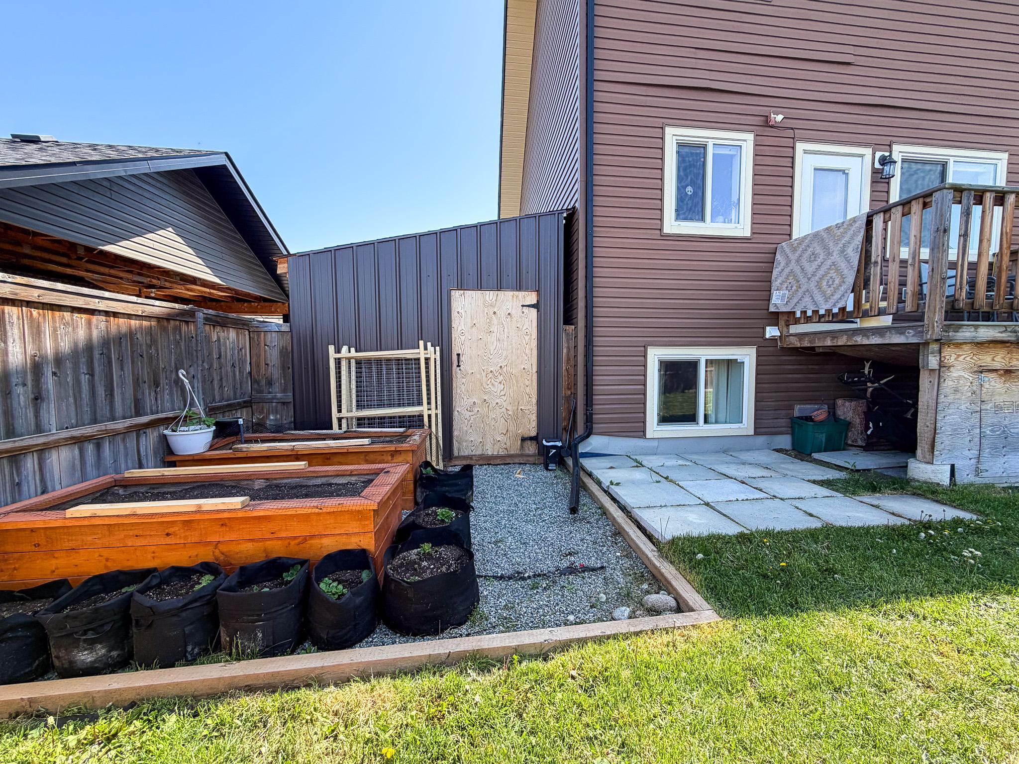 1417 21St Street, Cranbrook, BC - Outdoor With Exterior