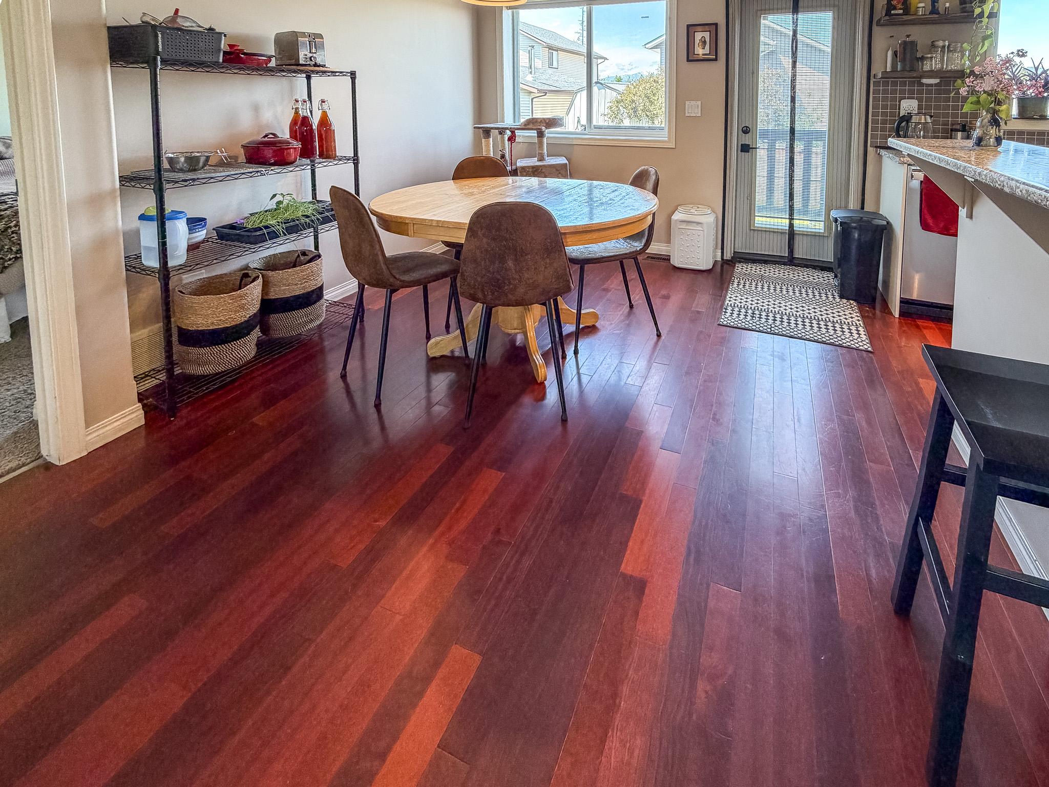 1417 21St Street, Cranbrook, BC - Indoor Photo Showing Dining Room