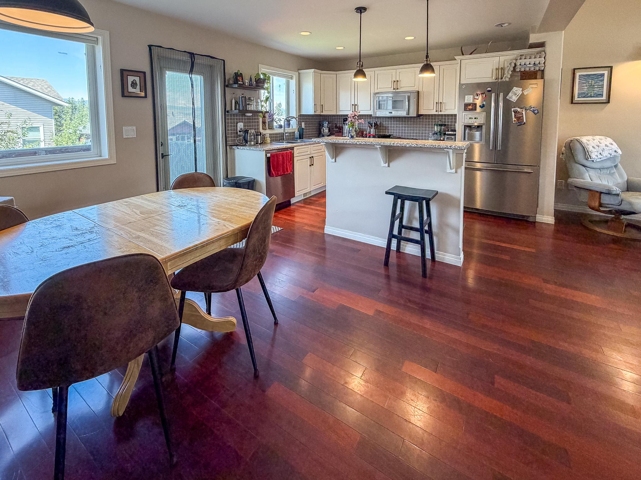 1417 21St Street, Cranbrook, BC - Indoor