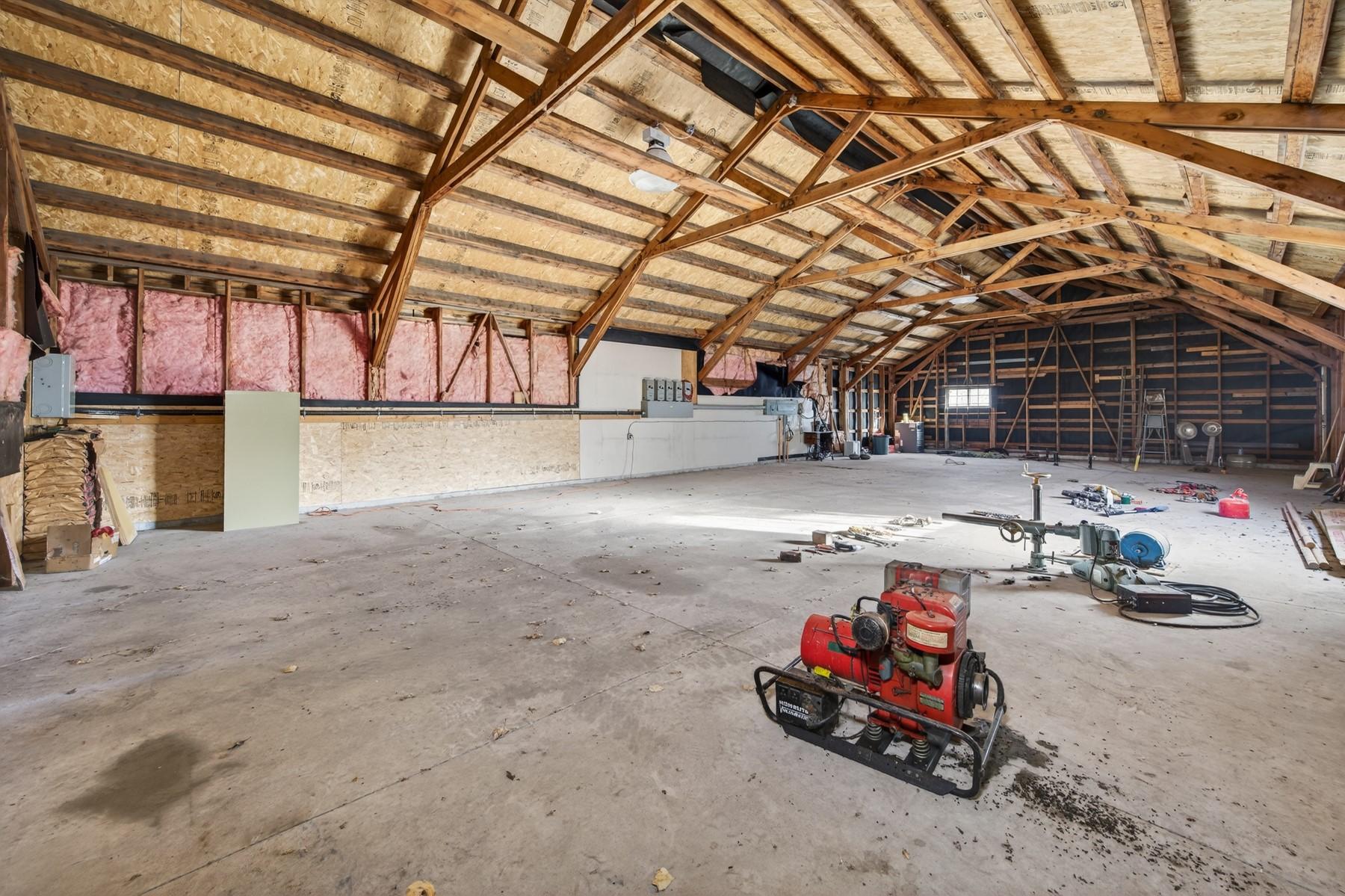 390 Marshall Road, Merritt, BC - Indoor
