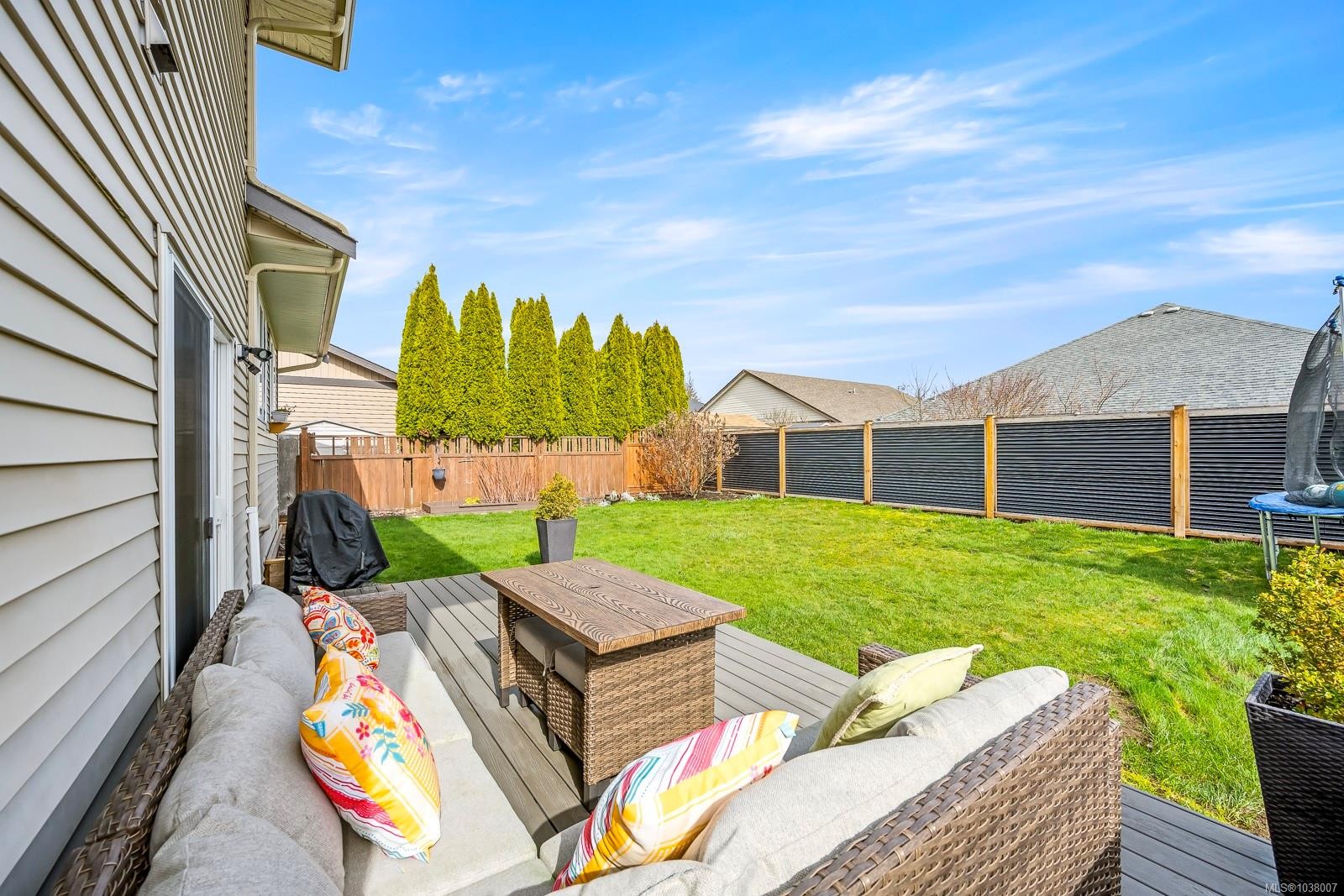 836 Tracker Pl, Comox, BC