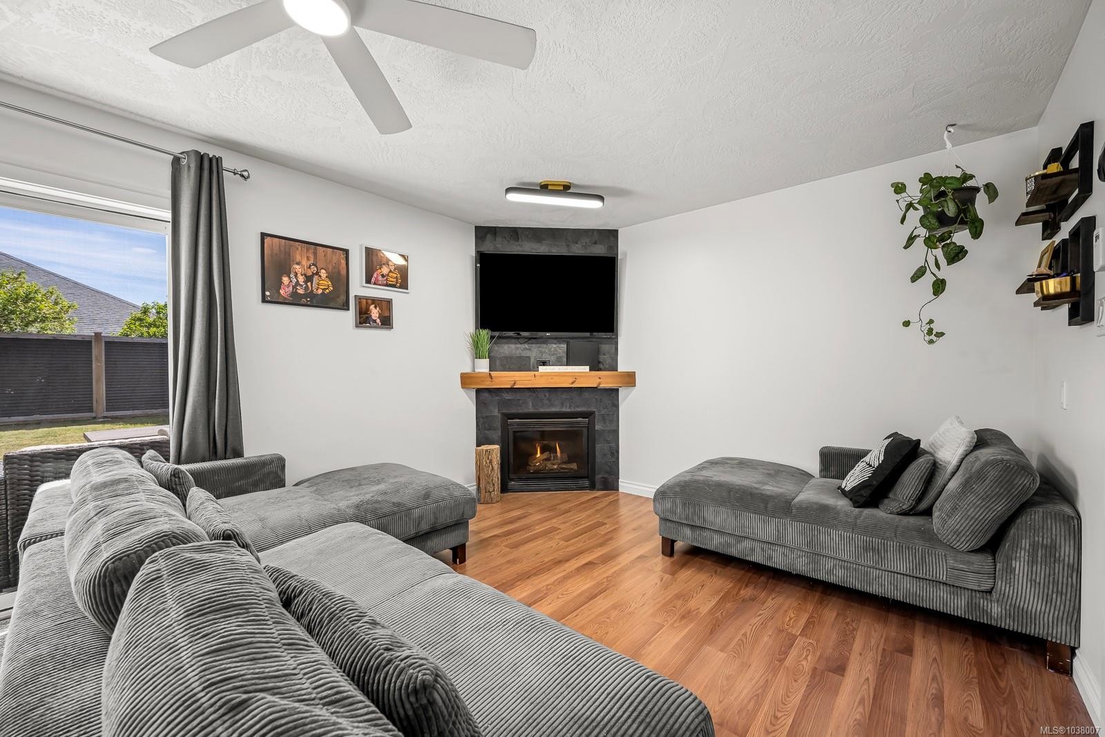 836 Tracker Pl, Comox, BC