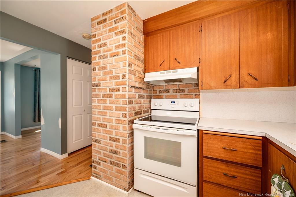 295 Buckingham Ave, Riverview, NB