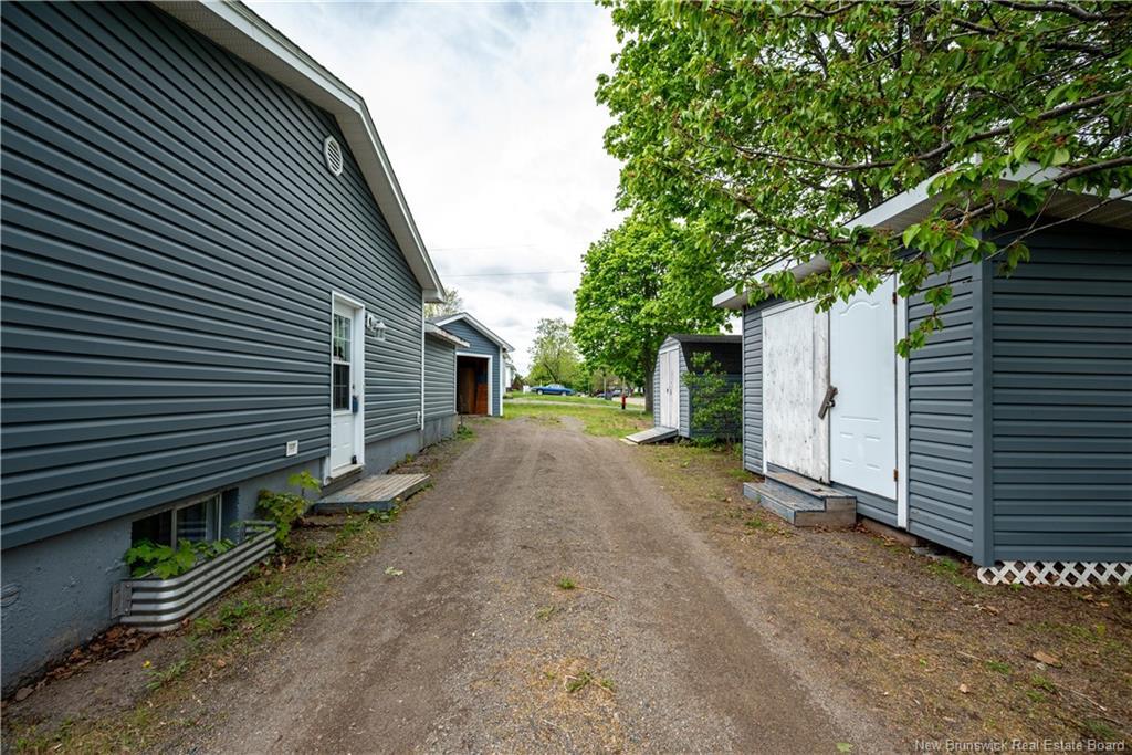 295 Buckingham Ave, Riverview, NB