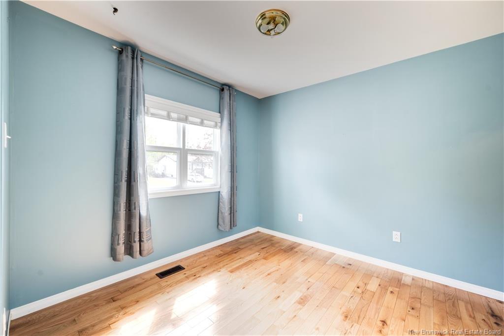295 Buckingham Ave, Riverview, NB