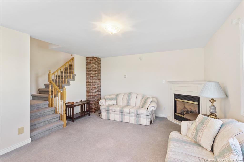 30 Willow Ave, Tracy, NB