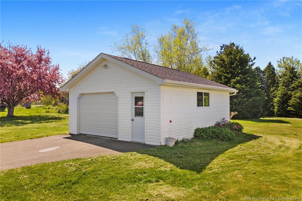 30 Willow Ave, Tracy, NB