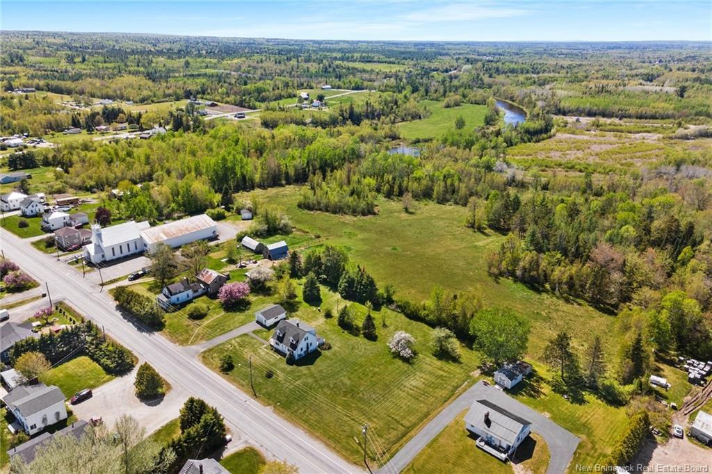 30 Willow Ave, Tracy, NB