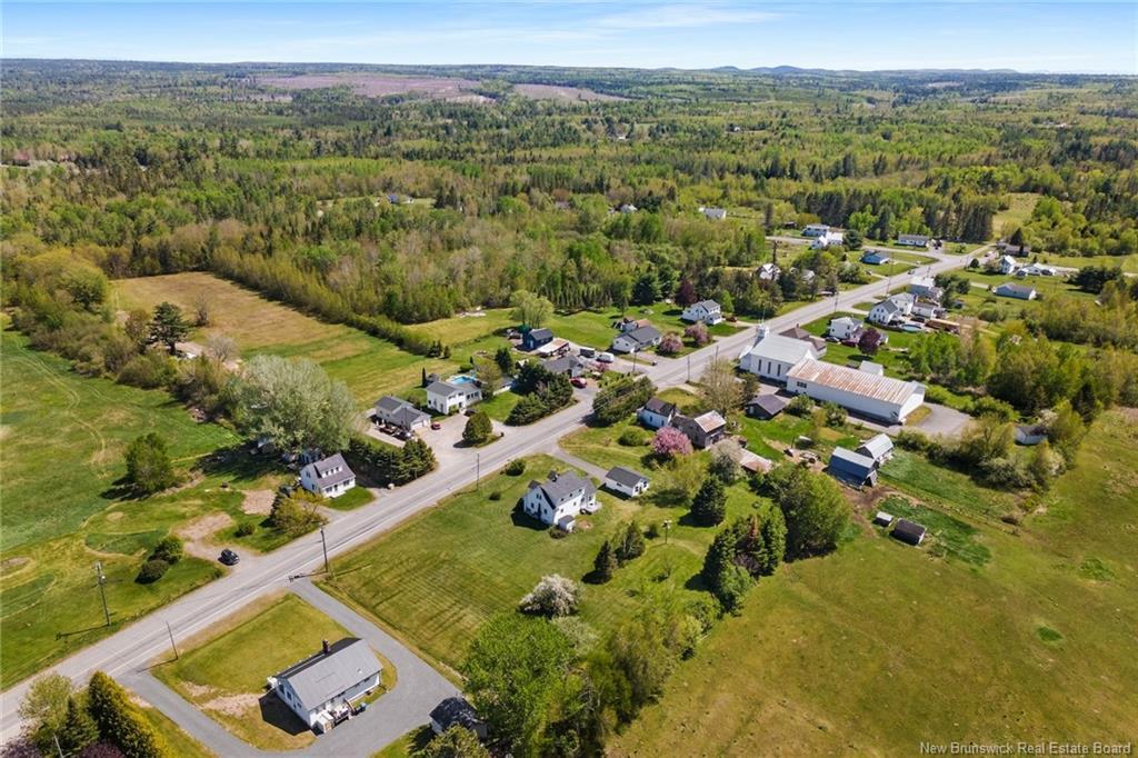 30 Willow Ave, Tracy, NB