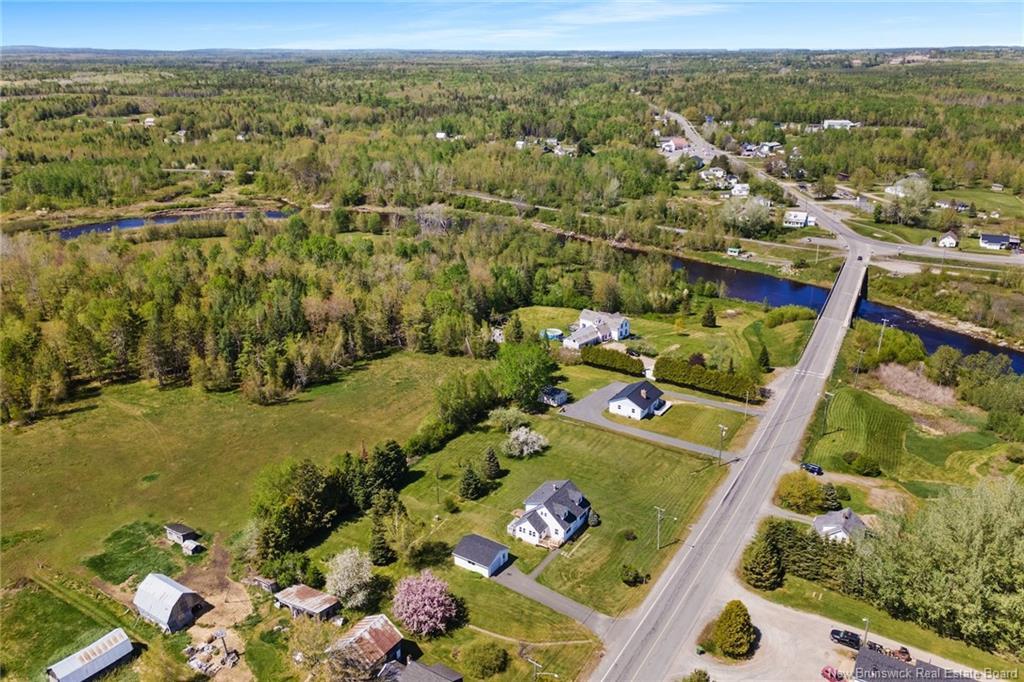 30 Willow Ave, Tracy, NB