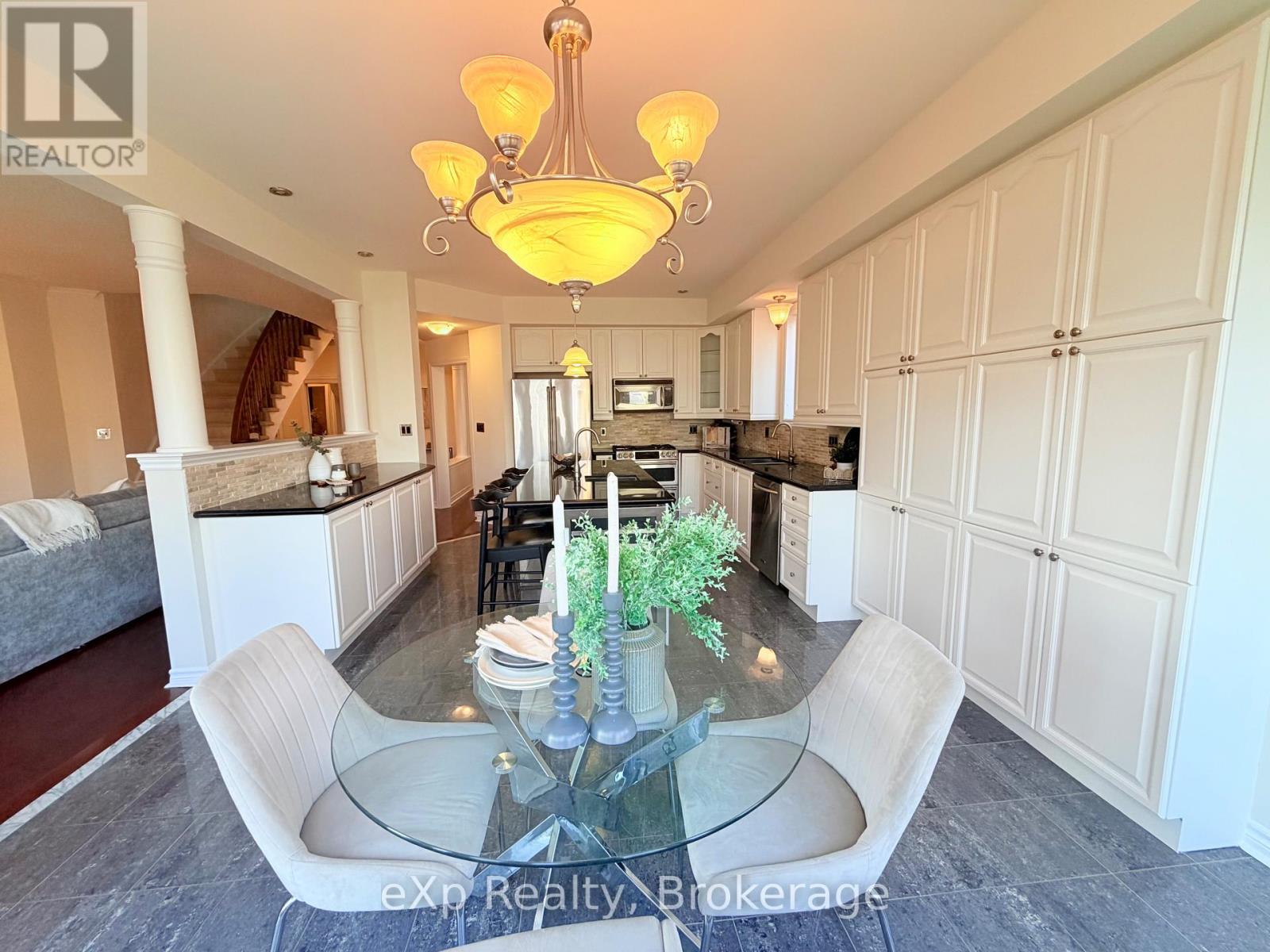 371 Carnwith Drive E, Whitby (Brooklin), ON - Indoor Photo Showing Dining Room