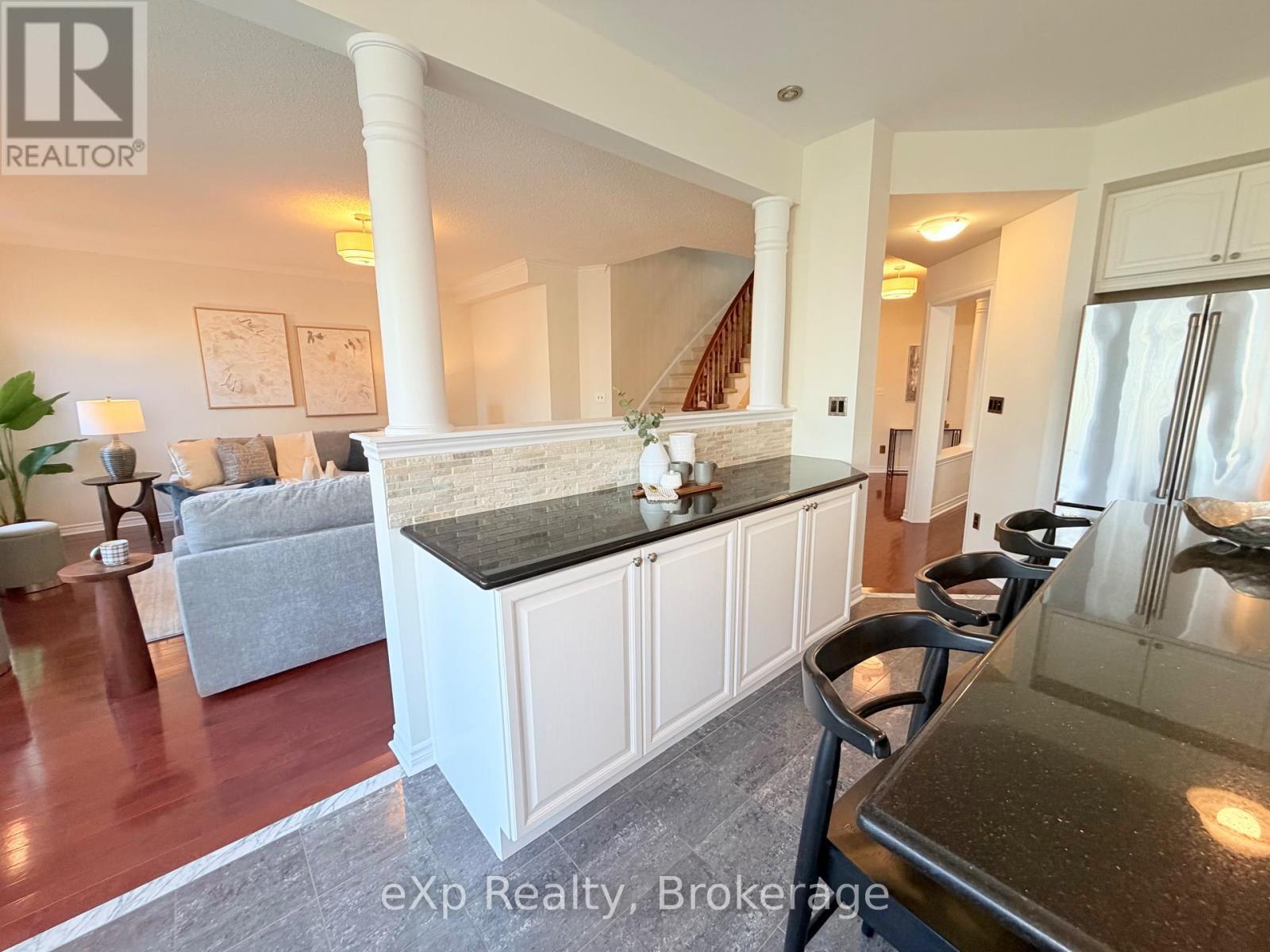 371 Carnwith Drive E, Whitby (Brooklin), ON - Indoor