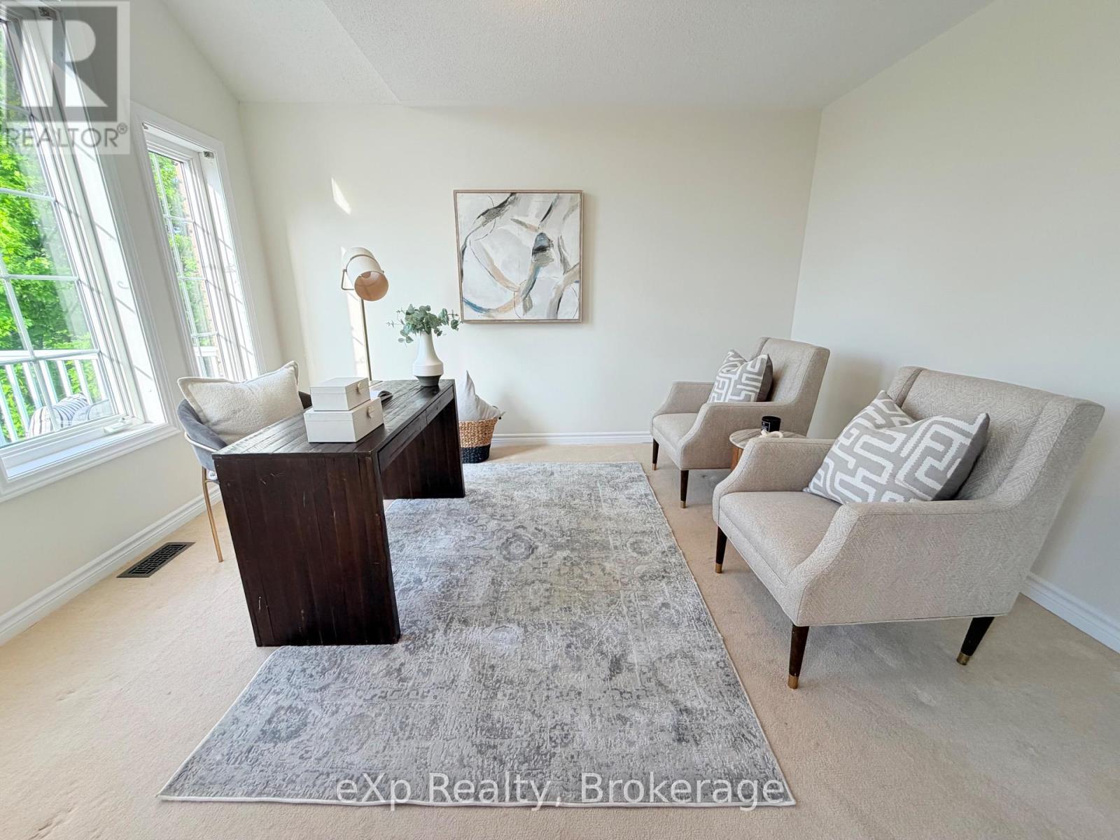 371 Carnwith Drive E, Whitby (Brooklin), ON - Indoor