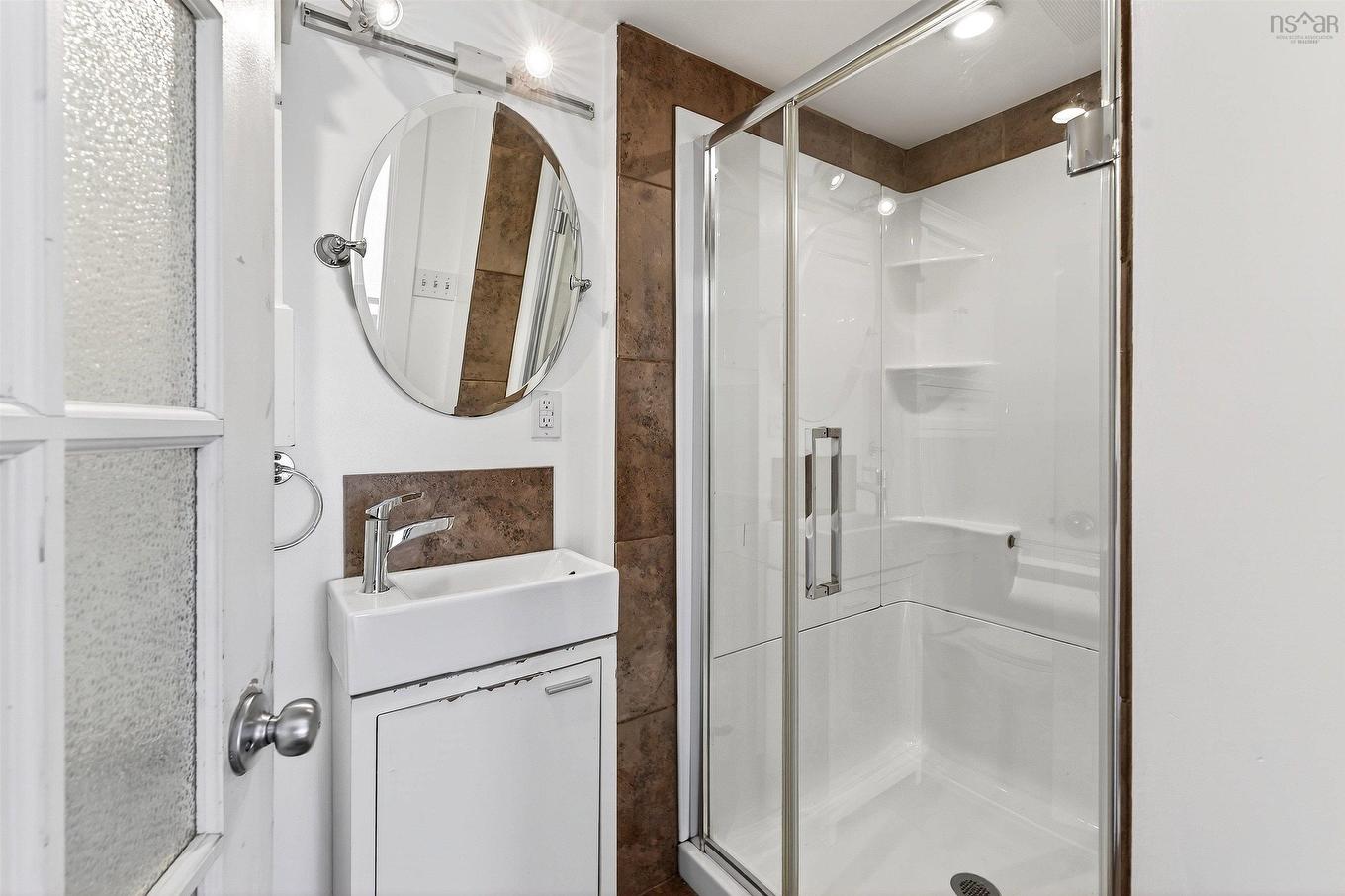 6308 Bayers Road, Halifax, NS