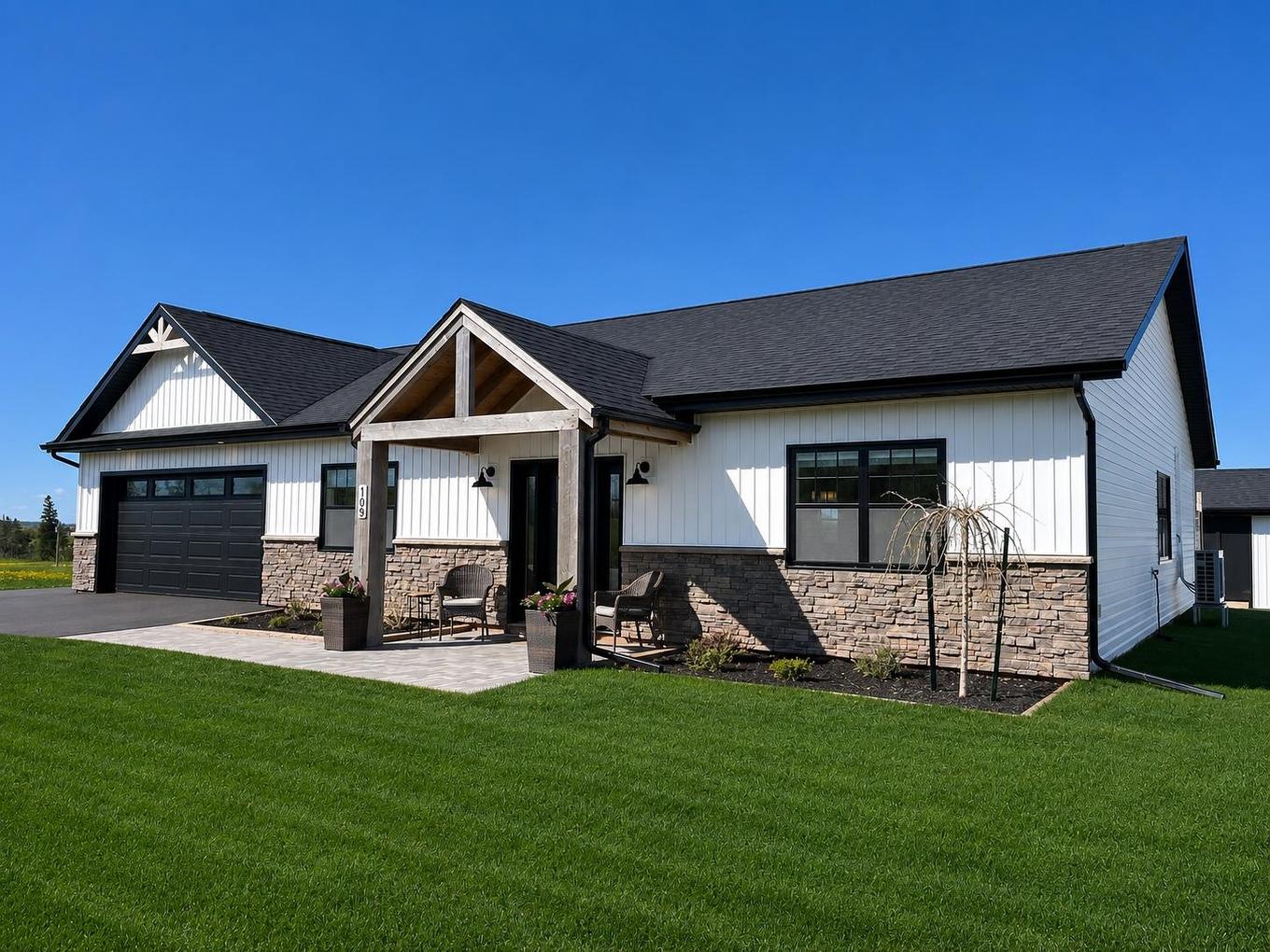 109 Waters Edge Lane, Cornwall, PE