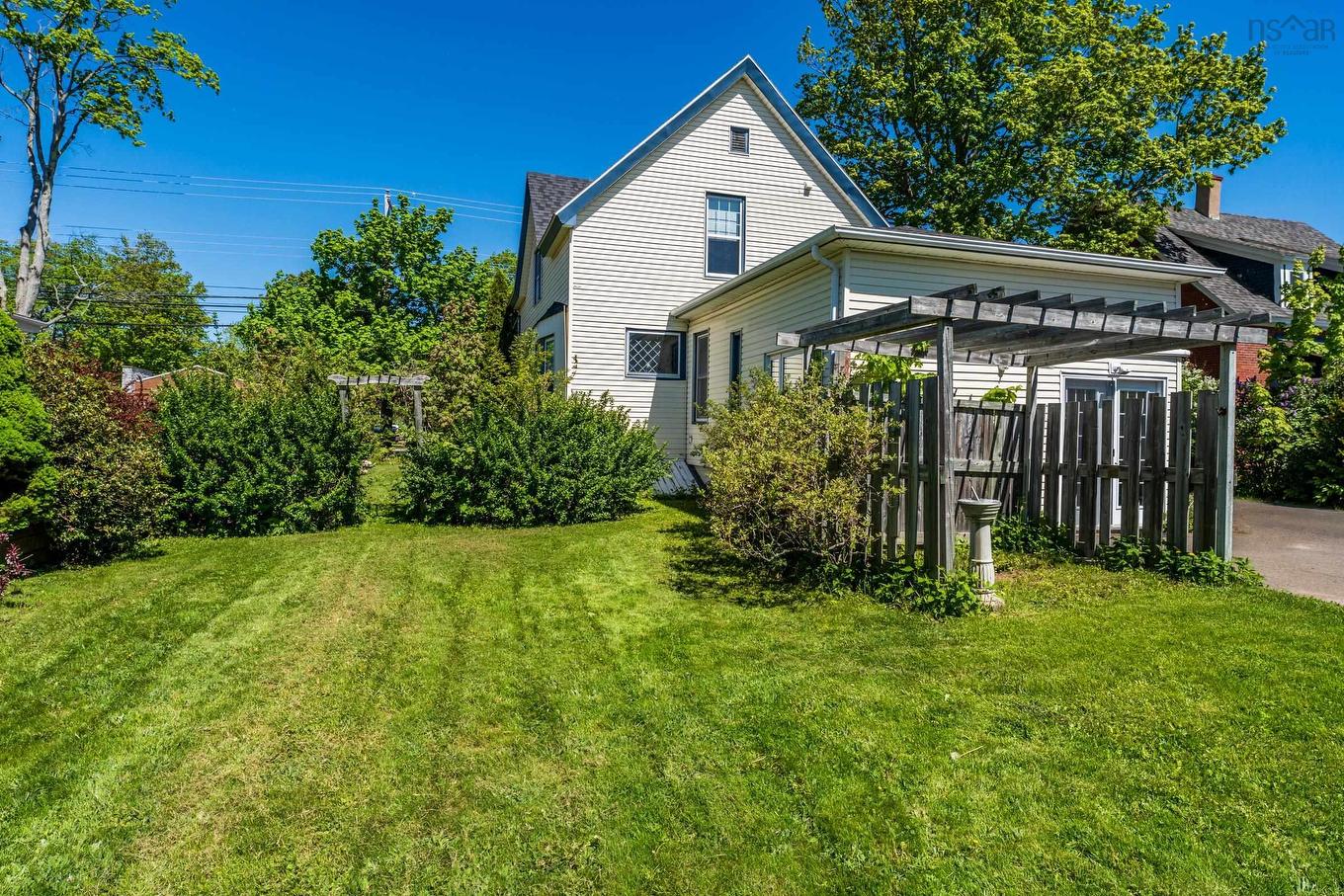 374 Main Street, Middleton, NS