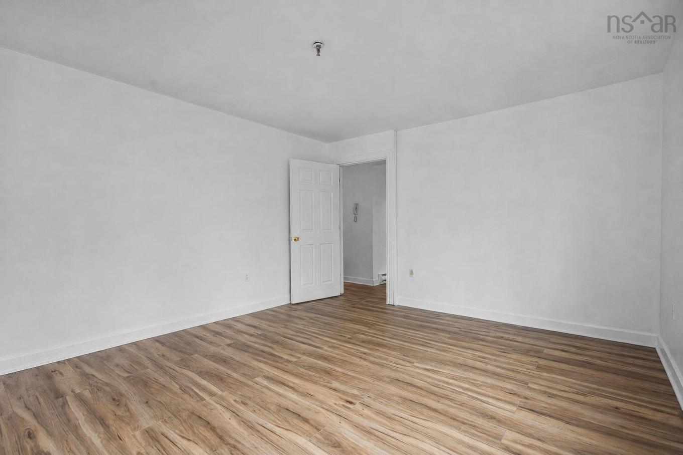 303 131 Farnham Gate Road, Halifax, NS