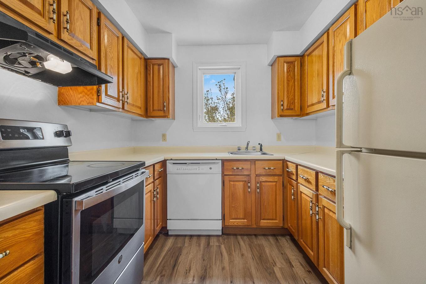 303 131 Farnham Gate Road, Halifax, NS