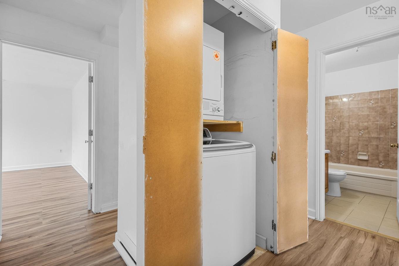 303 131 Farnham Gate Road, Halifax, NS