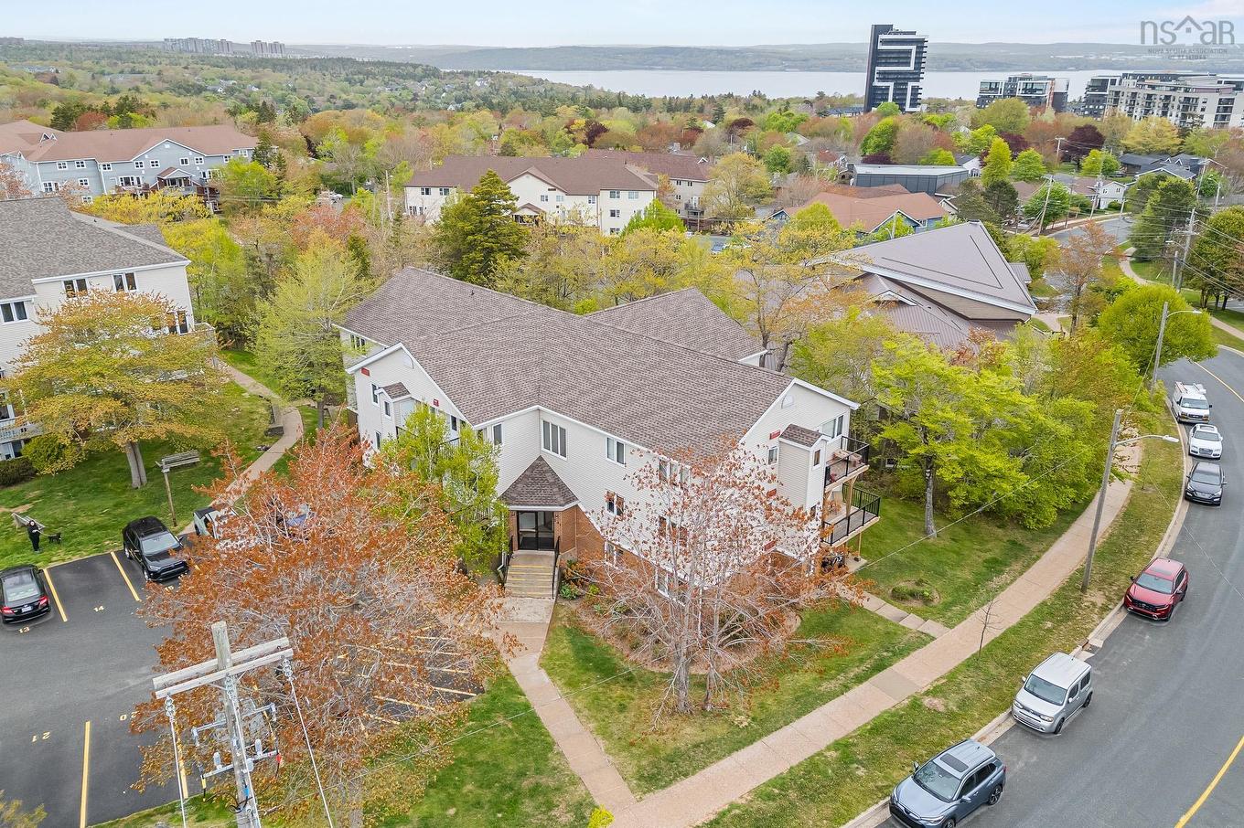 303 131 Farnham Gate Road, Halifax, NS