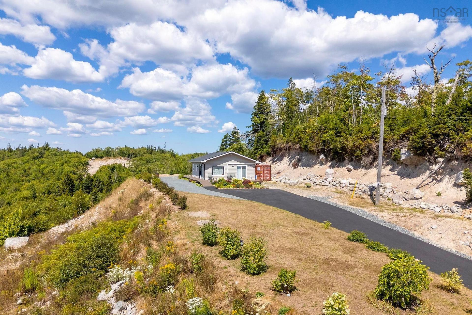 166 Hillside Drive, Boutiliers Point, NS