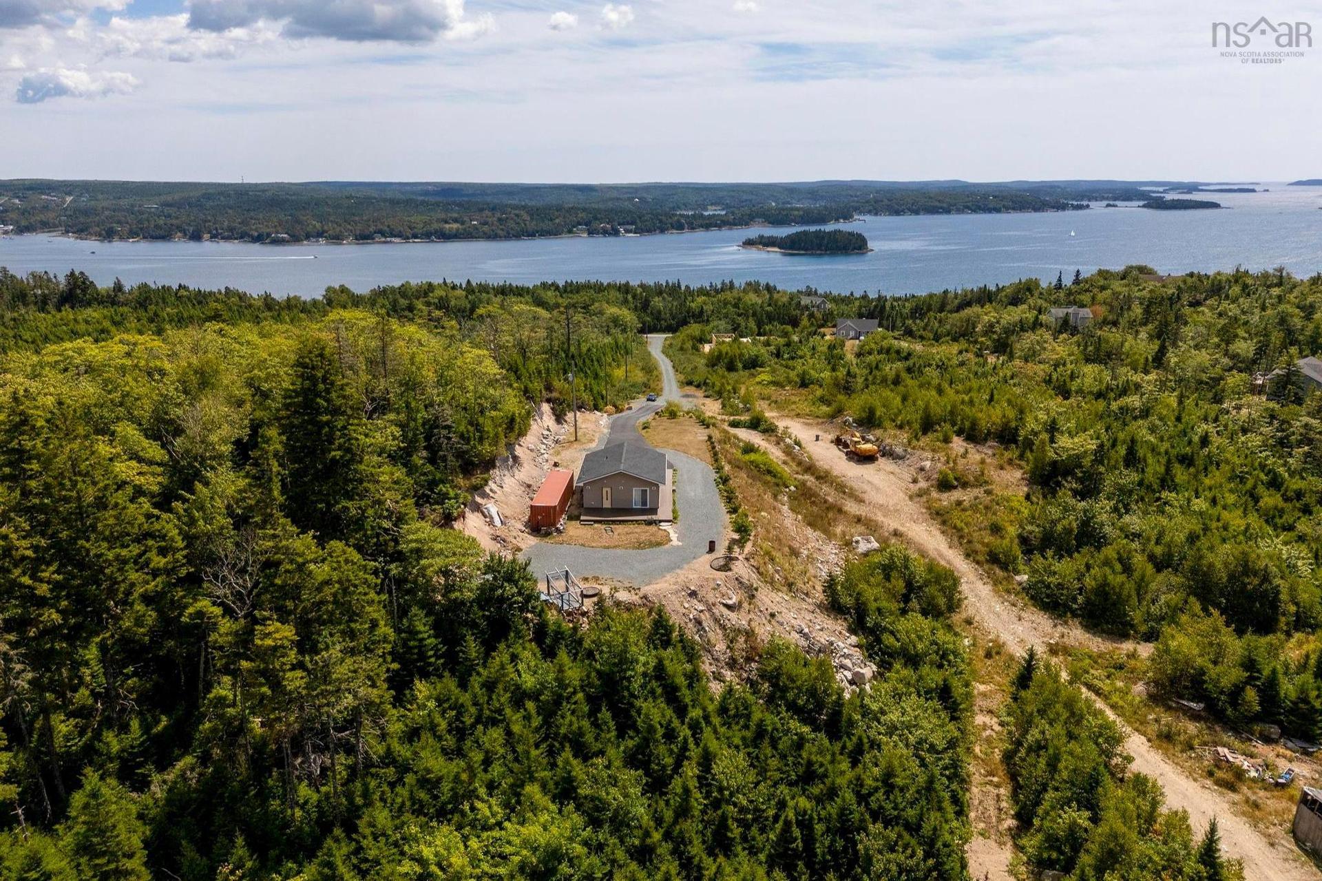 166 Hillside Drive, Boutiliers Point, NS