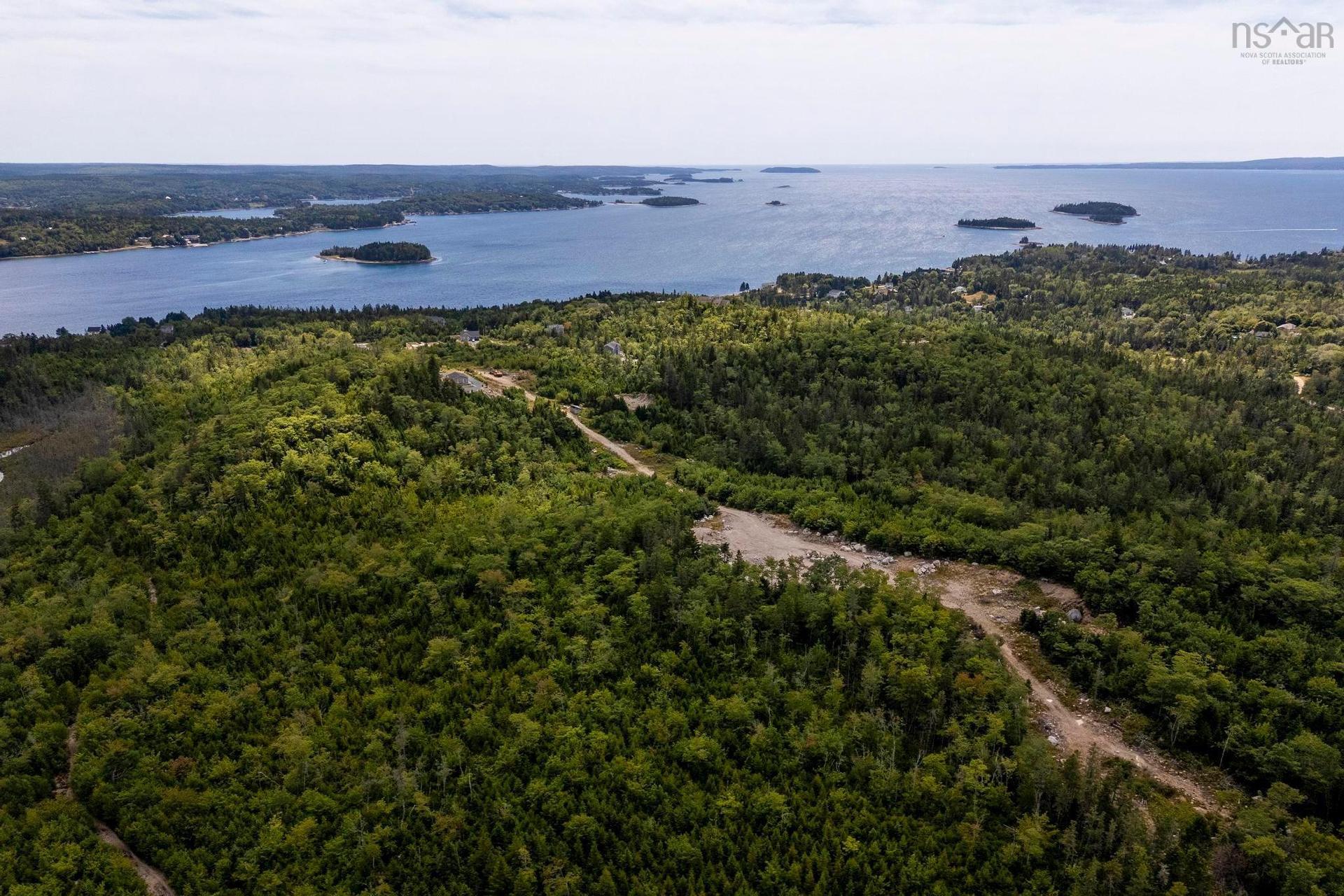 166 Hillside Drive, Boutiliers Point, NS