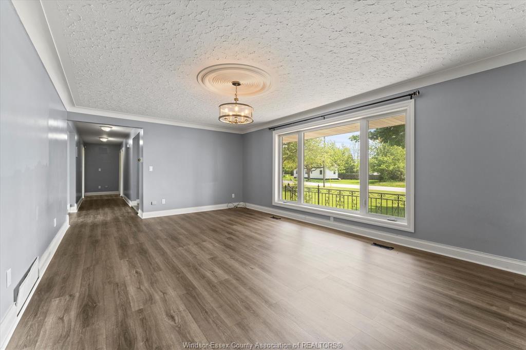 1502 Road 4, Ruthven, ON