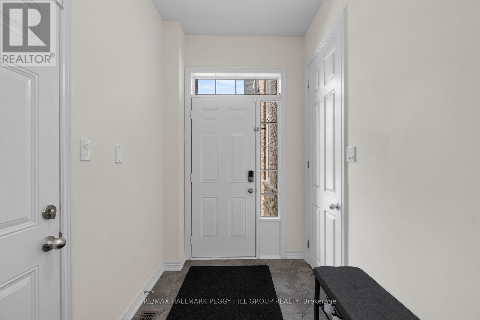113 Rugman Crescent, Springwater, ON - Indoor Photo Showing Other Room