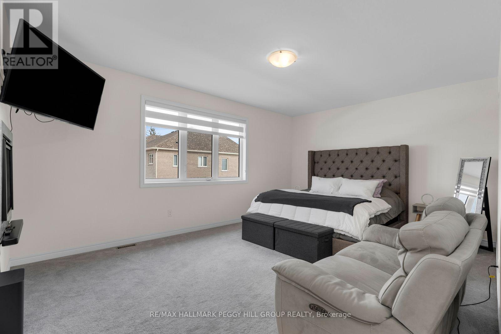 113 Rugman Crescent, Springwater, ON - Indoor Photo Showing Bedroom