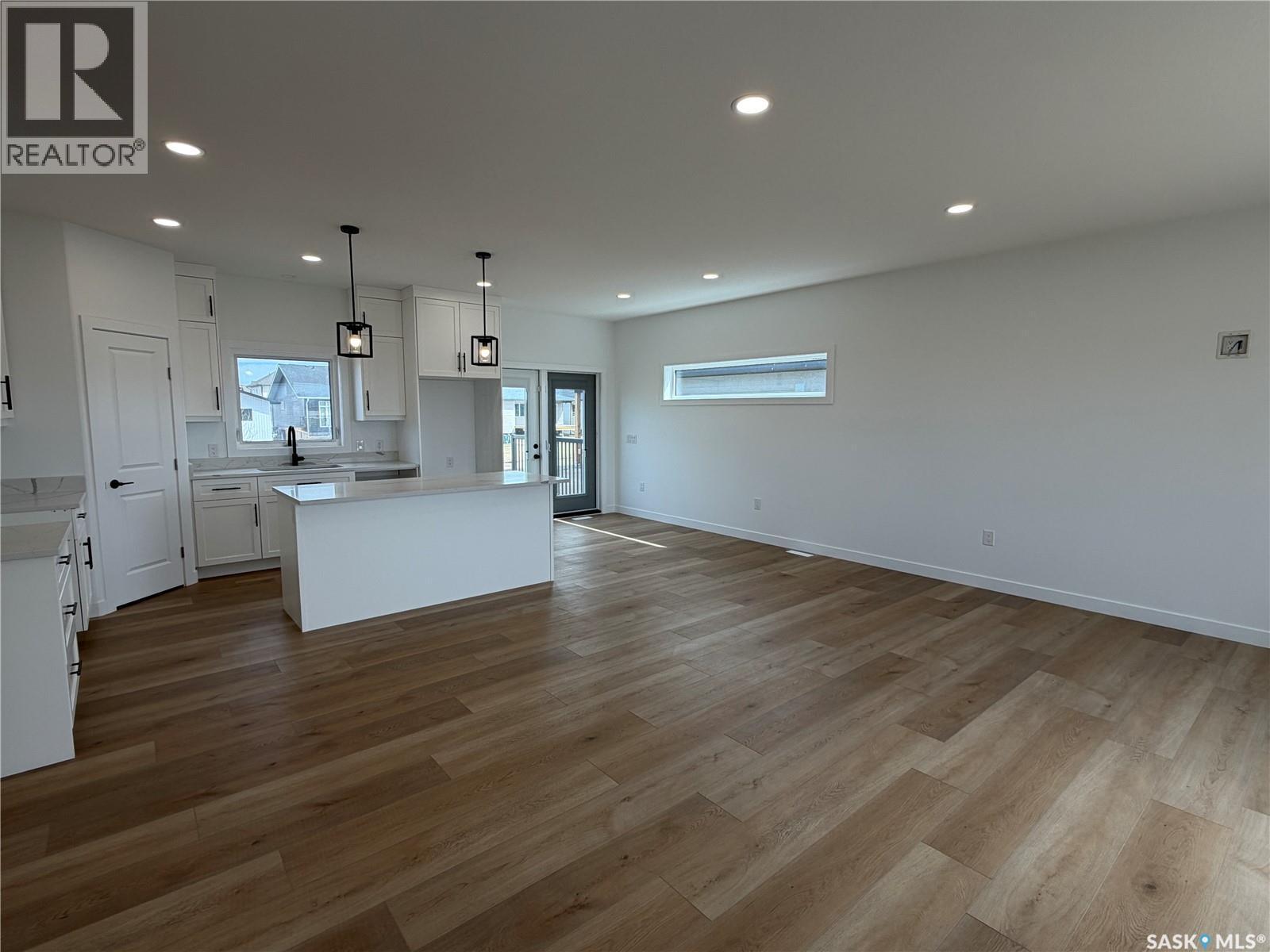 106 Lakewood Drive, Humboldt, SK - Indoor Photo Showing Kitchen